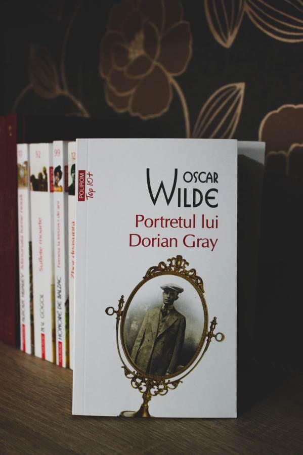 Portretul Lui Dorian Gray Oscar Wilde Recenzie Diana Alexe 